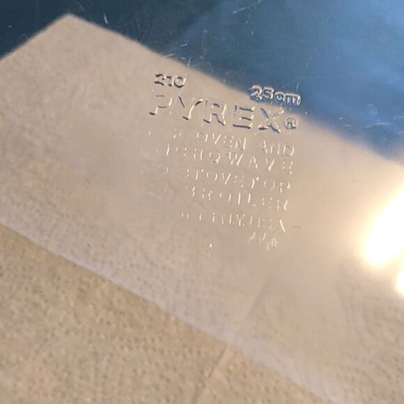 Pyrex #210 Glass Pie Pan 25cm 10 inch pan Cottagecore Grandmacore Countrycore - Picture 5 of 7